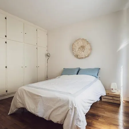 Hostnfly - Superb Bright Appt Near Vincennes Woods Apartment *